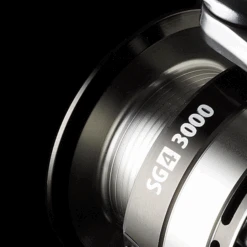 Savage Gear SG4 4000 FD 9 Savage Gear SG4 4000 FD -Visvangst Winkel.com sgp002 4 4 4